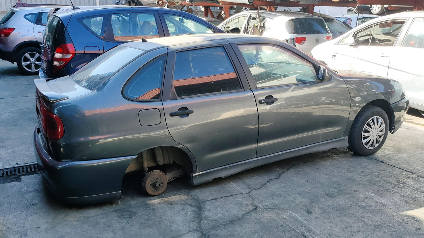 Seat Córdoba en Autodesguace CAT La Mina.