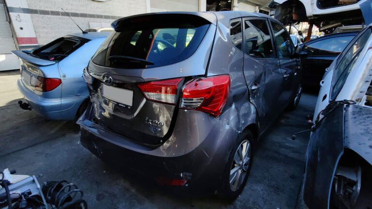 Hyundai iX20 en Autodesguace CAT La Mina.