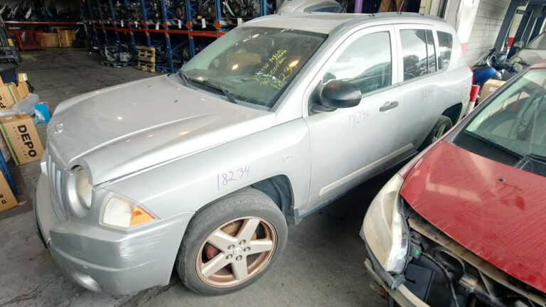 Jeep Compass en Autodesguace CAT La Mina.