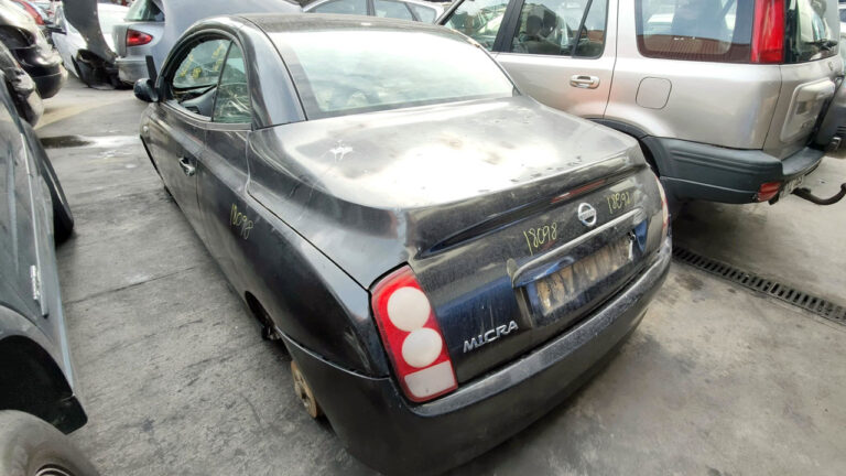 Nissan Micra Cabrio CC en Autodesguace CAT La Mina.