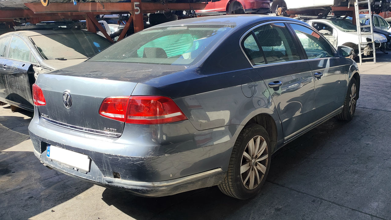 Volkswagen Passat en Autodesguace CAT La Mina.