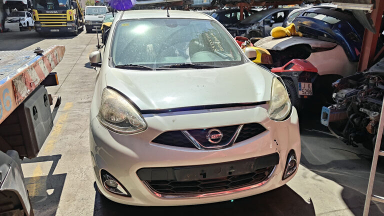 Nissan Micra en Autodesguace CAT La Mina.