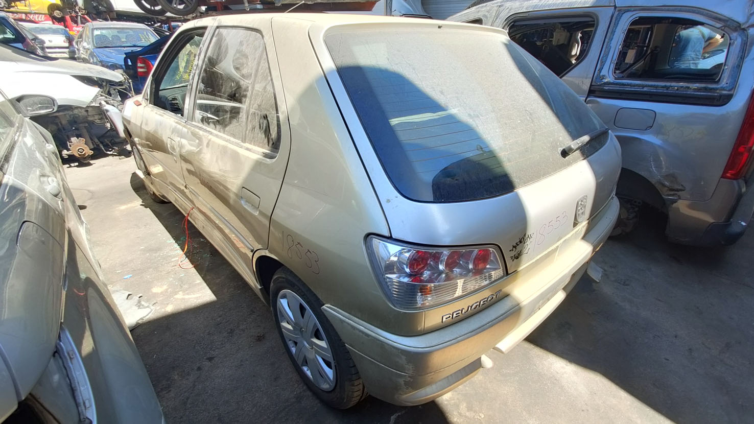 Peugeot 306 en Autodesguace CAT La Mina.