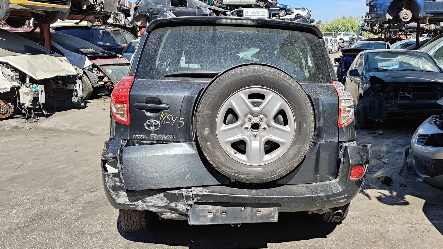 Toyota RAV-4 en Autodesguace CAT La Mina.