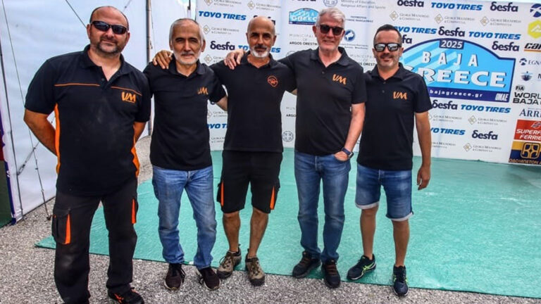 Carlos Ruiz, equipo VM Competición, en la Baja Grecia.